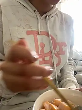 DulceMya6 online show from 10.10.25