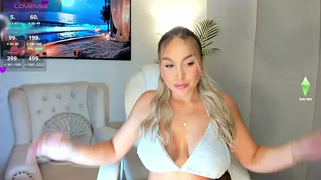 Snapshot of Lizz_Tayler chatting on 01.23.25 Lizz Tayler online show from 01.23.25