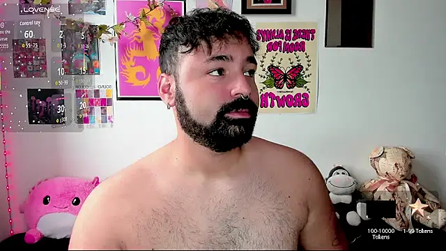 Snapshot of johnnyalx chatting on 10.04.25 johnnyalx online show from 10.04.25