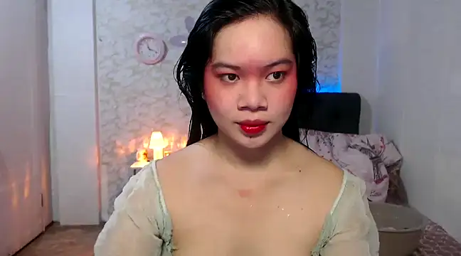 Hebefemme online show from 12.19.24
