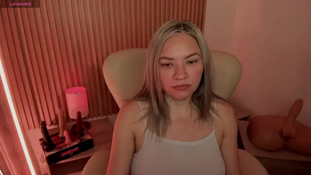 MarianL0ve online show from 01.28.25