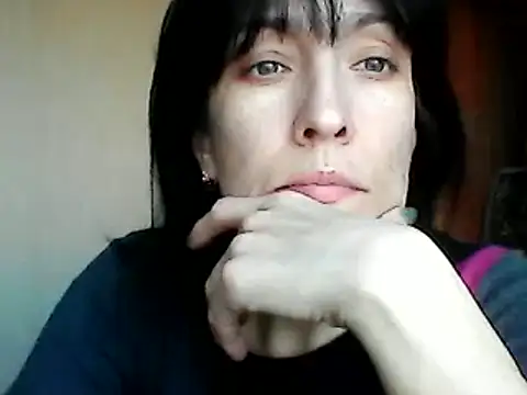 SunnyAmorre online show from 12.19.24