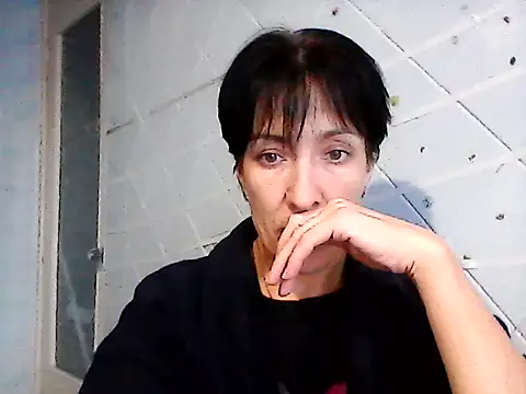 SunnyAmorre online show from 09.17.25