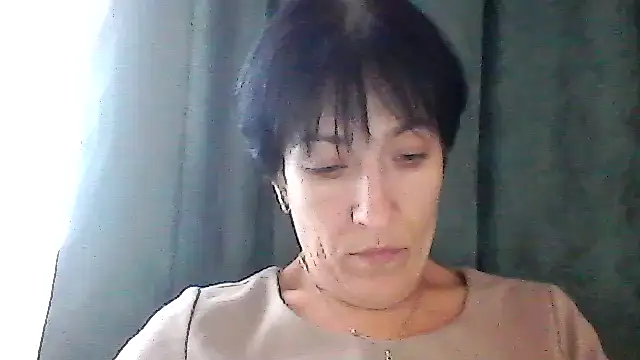 SunnyAmorre online show from 09.20.25