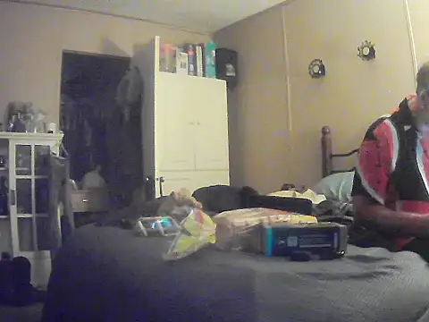 Snapshot of jck1m0t chatting on 10.19.25 jck1m0t online show from 10.19.25