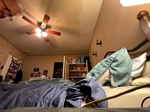 Snapshot of jck1m0t chatting on 11.08.25 jck1m0t online show from 11.08.25