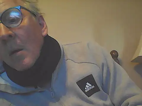 Snapshot of jck1m0t chatting on 11.08.25 jck1m0t online show from 11.08.25