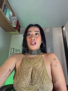 Snapshot of AsianMilfSheryl chatting on 05.07.26 AsianMilfSheryl online show from 05.07.26