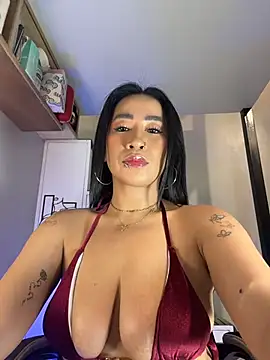 Snapshot of AsianMilfSheryl chatting on 05.10.26 AsianMilfSheryl online show from 05.10.26