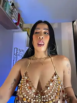 Snapshot of AsianMilfSheryl chatting on 05.18.26 AsianMilfSheryl online show from 05.18.26
