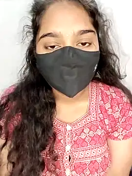 Snapshot of riya-baby chatting on 06.18.26 riya-baby online show from 06.18.26
