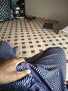 Snapshot of deshimund chatting on 11.16.25 deshimund online show from 11.16.25