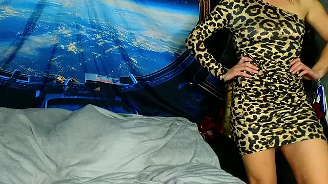 KittyMia online show from 03.25.26