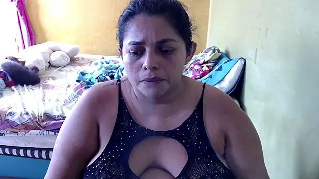 yulieth bbw online show from 02.14.26