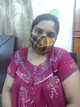 Snapshot of lovely-latha chatting on 09.14.25 lovely-latha online show from 09.14.25