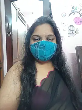 Snapshot of lovely-latha chatting on 07.21.26 lovely-latha online show from 07.21.26