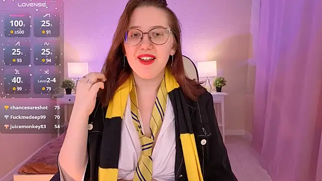 Charmy Gracy online show from 12.16.24