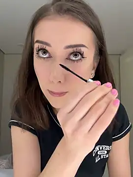 Snapshot of goodforKarina chatting on 12.15.24 goodforKarina online show from 12.15.24