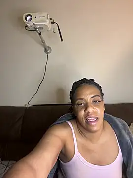 Snapshot of Daddylongbeard chatting on 01.04.25 Daddylongbeard online show from 01.04.25