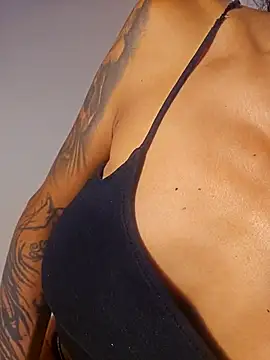 miatemptress69 online show from 10.12.25