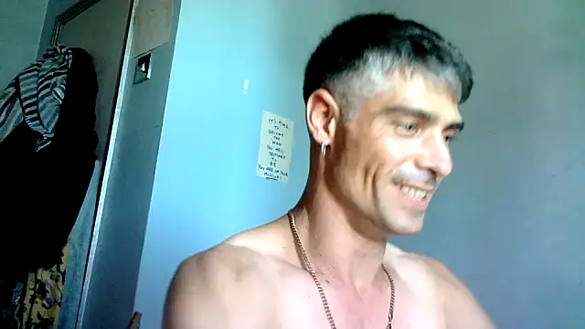 houseofbrats online show from 07.15.26