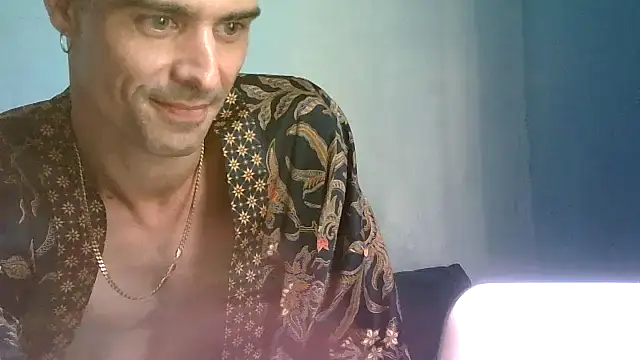 houseofbrats online show from 07.16.26