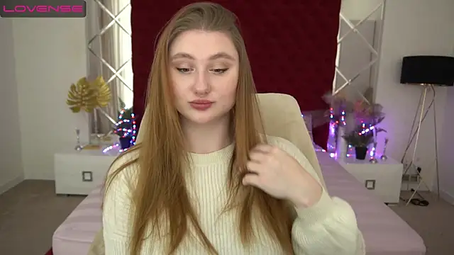 Snapshot of handsome_D chatting on 12.16.24 handsome D online show from 12.16.24