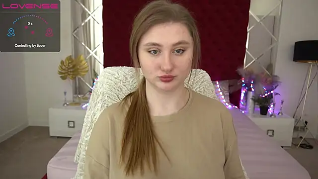 Snapshot of handsome_D chatting on 12.17.24 handsome D online show from 12.17.24