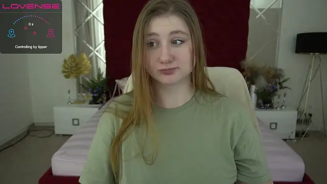 Snapshot of handsome_D chatting on 12.29.24 handsome D online show from 12.29.24