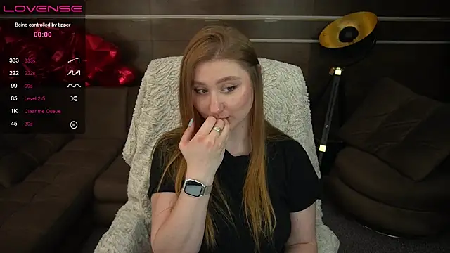 Snapshot of handsome_D chatting on 03.23.25 handsome D online show from 03.23.25