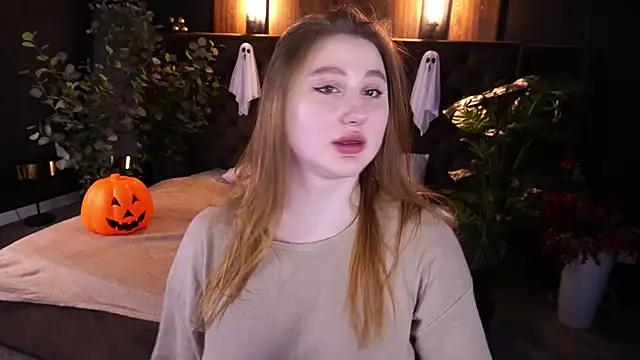 Snapshot of handsome_D chatting on 10.24.25 handsome D online show from 10.24.25