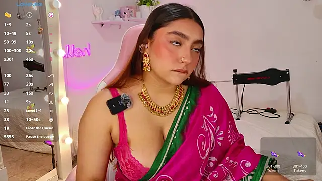 Snapshot of ashalisha chatting on 06.18.26 ashalisha online show from 06.18.26