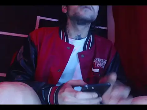 Snapshot of Christian_Stiven1 chatting on 11.14.25 Christian Stiven1 online show from 11.14.25