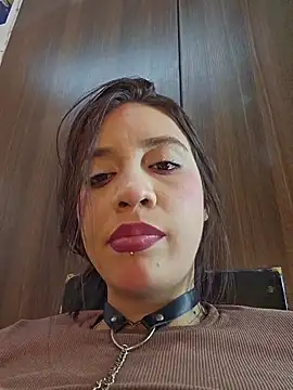 Snapshot of Rebeca_xs chatting on 02.22.26 Rebeca xs online show from 02.22.26