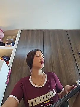 Snapshot of Rebeca_xs chatting on 02.24.26 Rebeca xs online show from 02.24.26