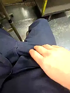 Snapshot of WhiteMeat069 chatting on 12.18.24 WhiteMeat069 online show from 12.18.24