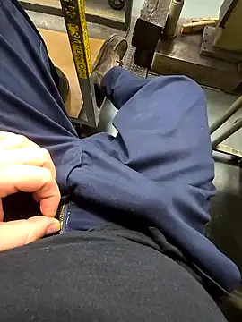 Snapshot of WhiteMeat069 chatting on 12.22.24 WhiteMeat069 online show from 12.22.24