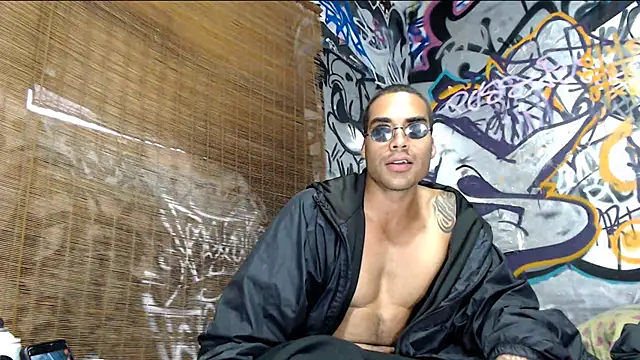 Justin Frank online show from 03.11.25