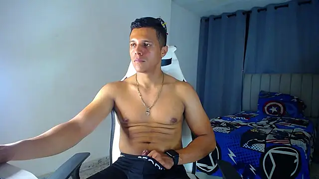 Snapshot of DavidAngell7 chatting on 03.18.26 DavidAngell7 online show from 03.18.26