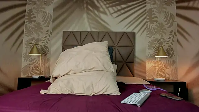 Scarleett 22 online show from 02.13.26