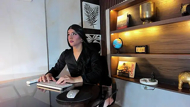 Scarleett 22 online show from 05.17.26