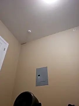 AmethystFoxx online show from 12.20.25