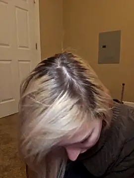 AmethystFoxx online show from 02.09.26