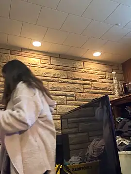 Mini And The Bear online show from 03.28.26