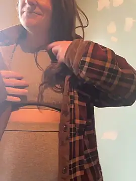 Mini And The Bear online show from 04.12.26