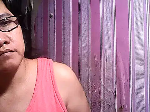 sweetsosie18 online show from 02.15.25