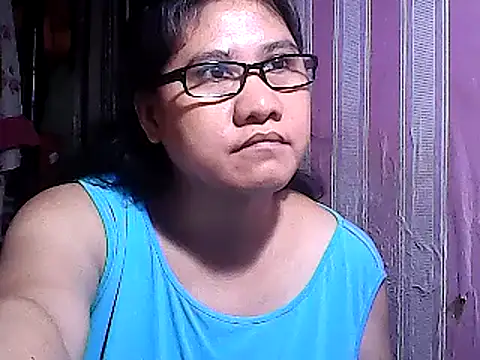 sweetsosie18 online show from 02.17.25