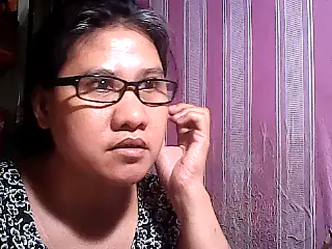 sweetsosie18 online show from 02.25.25
