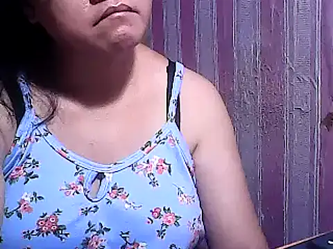 sweetsosie18 online show from 02.27.25