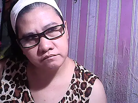 sweetsosie18 online show from 09.28.25